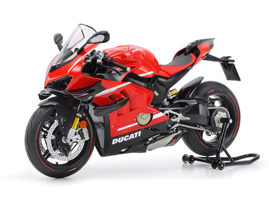 1:6 Ducati  Motorcycle Model – Ultra-Realistic Engineering Collectible with Smoke Exhaust Effect